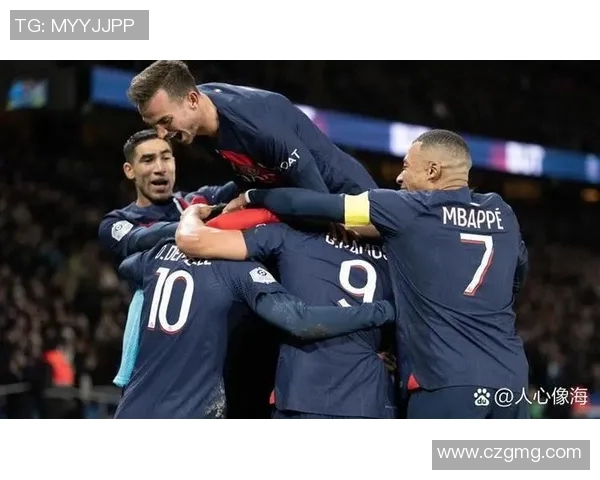 法甲联赛冠军争夺战分析各队形势与关键因素探讨