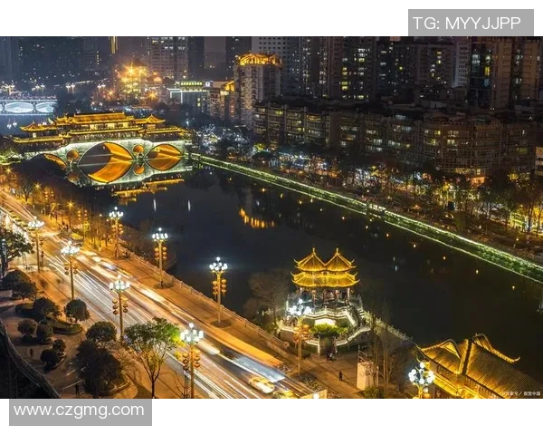 成都蓉城的魅力与发展探索：从历史文化到现代都市的全景解读