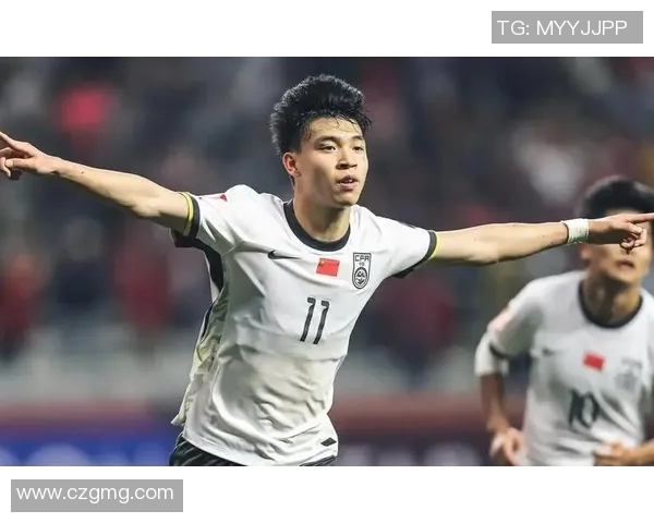 王钰栋关键时刻抢点破门助力球队逆转胜利展现绝佳状态