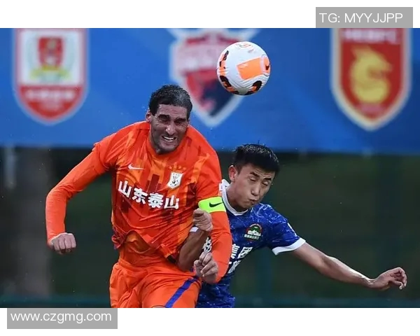 费莱尼在争顶中展现强大空中能力助力球队战胜山东泰山
