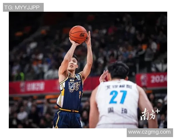 广东宏远大胜新疆队,获得CBA常规赛八连胜,成为豪强劲敌 广东宏远大胜新疆队,获得CBA常规赛八连胜,成为豪强劲敌