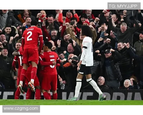 利物浦主场战胜曼联,继续领跑英超积分榜 利物浦主场战胜曼联,继续领跑英超积分榜